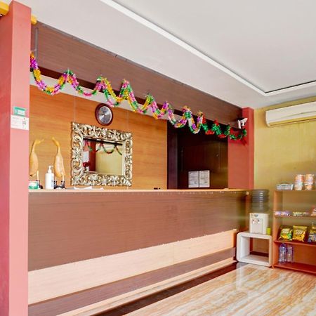 Hotel O Siwalankerto Near Surabaya Carnival Exterior foto
